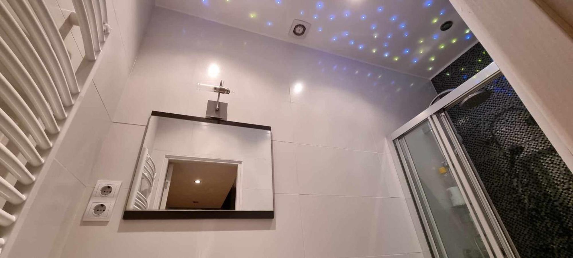 T & E Apartment בודפשט מראה חיצוני תמונה