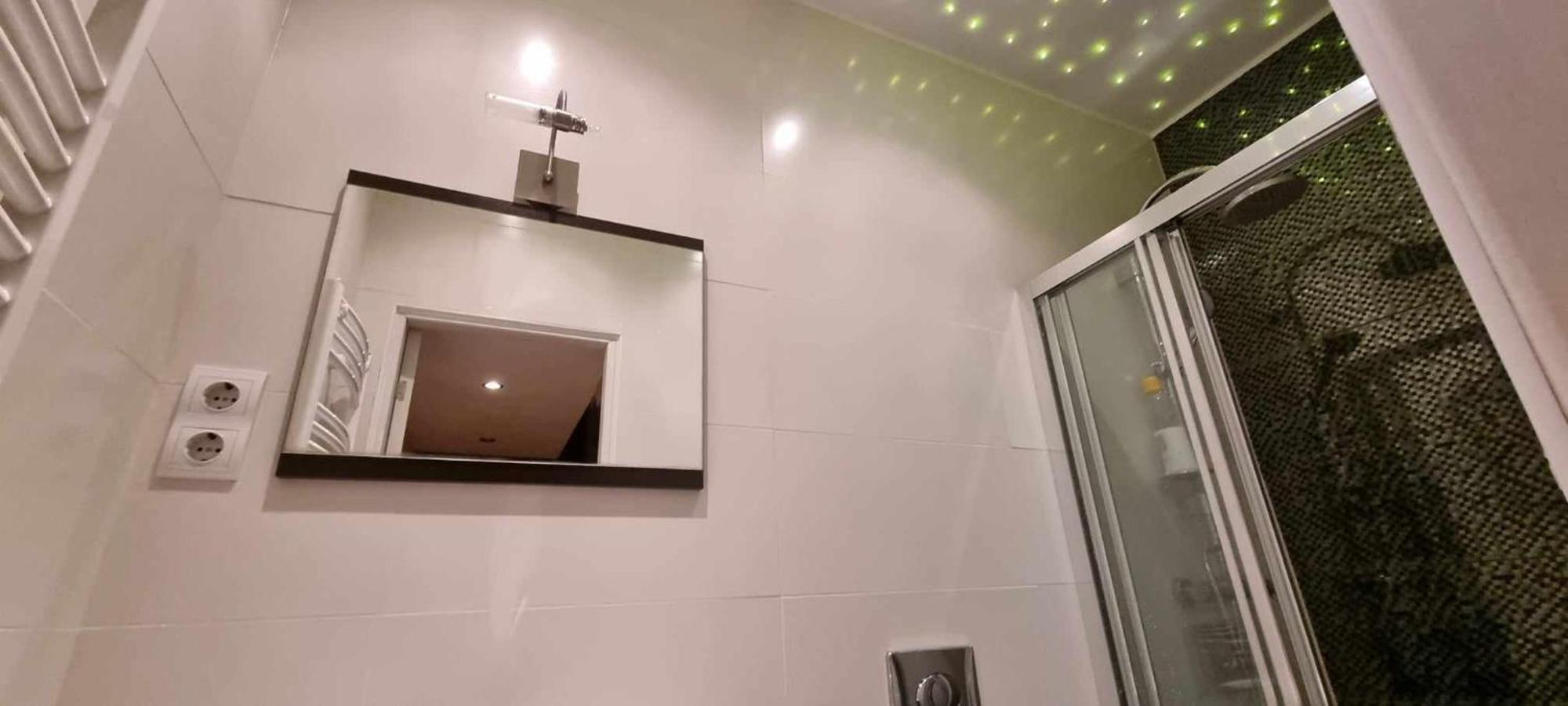T & E Apartment בודפשט מראה חיצוני תמונה